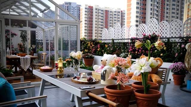 加价30万，买了带露台的房子，自己设计改造成露台花园，太值了