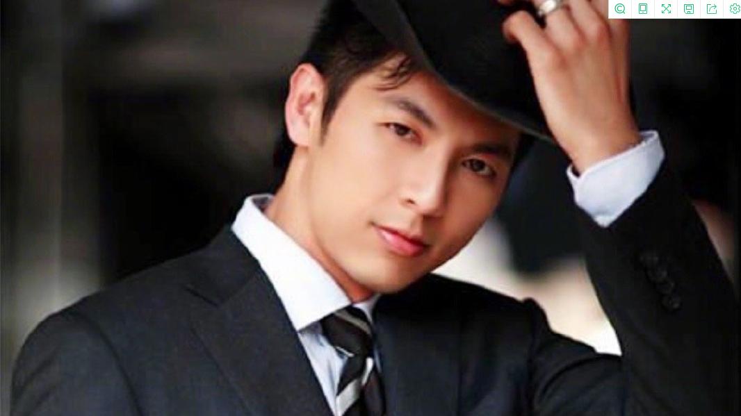 翁虹|翁虹晒照为老公庆生！一家三口全是高颜值，14岁女儿比妈妈还要美