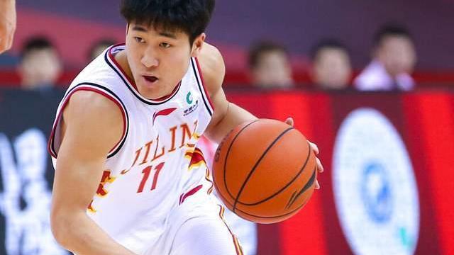 吉林男篮|吉林东北虎男篮书写传奇，舞王率领虎将攻坚克难，长春常常春