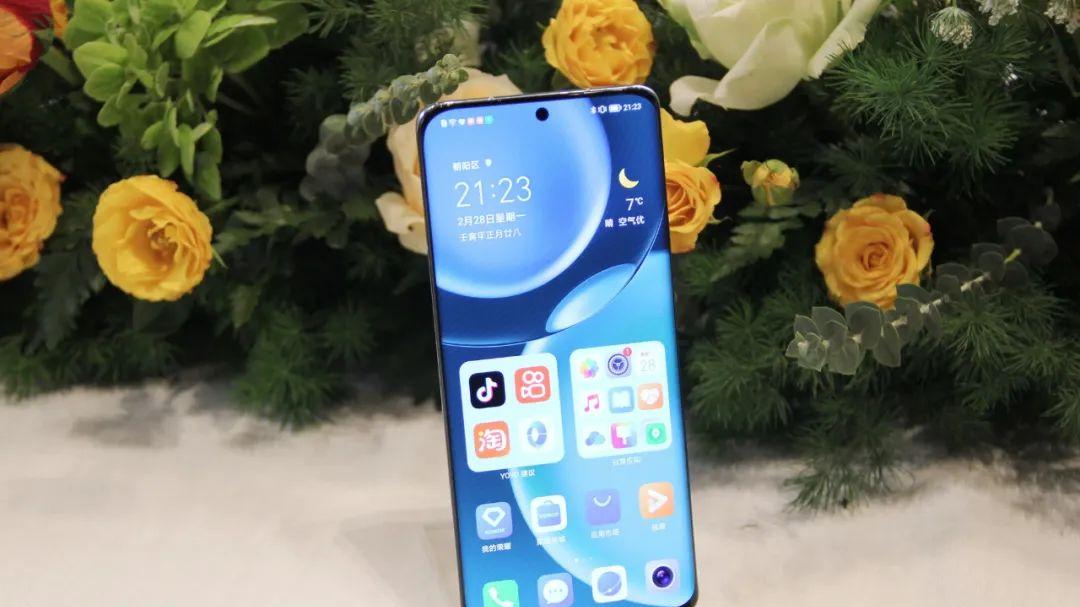 小米科技|3500-4000价位哪款手机的产品力更好？看看这三款手机