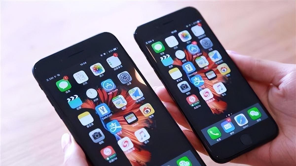 音响|为什么手机厂商都不愿意“碰”小屏幕手机，业内人的分析很真实！