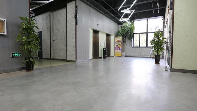 水泥地坪漆施工的5大步骤，你知道吗？都有哪些要求？