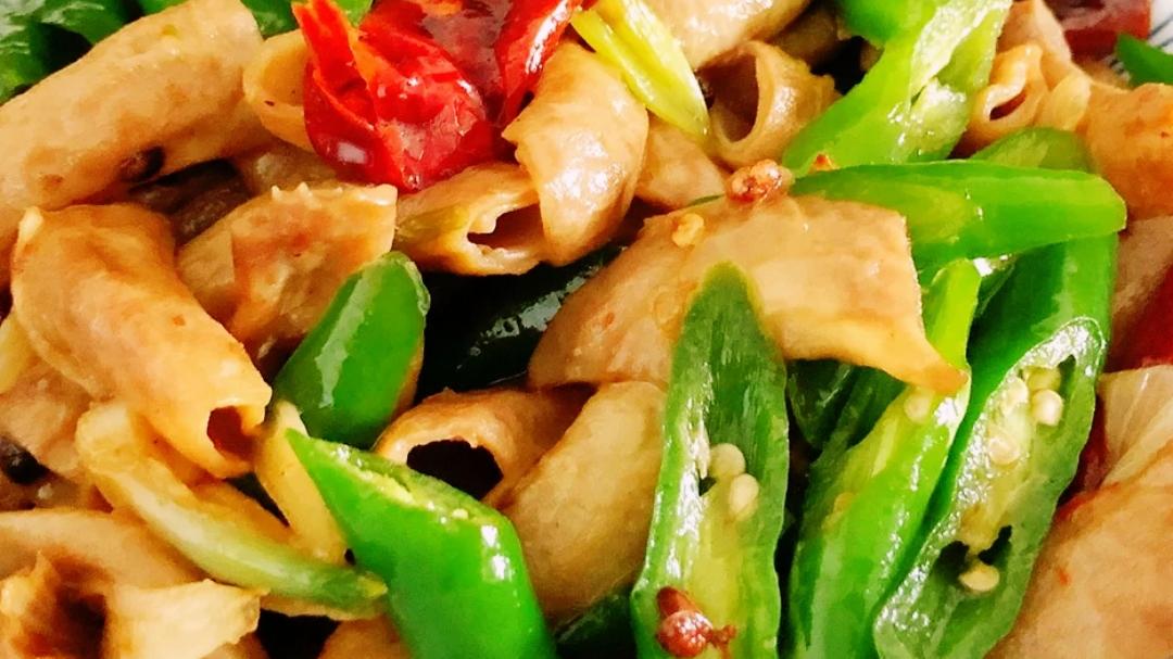 面粉|三碗米饭不够吃的家常菜：糖醋藕丁，香辣炒猪肠，油焖大虾，辣子鸡