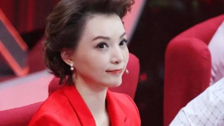 透视装|董卿执意要嫁给富豪密春雷，如今却结局悲催了