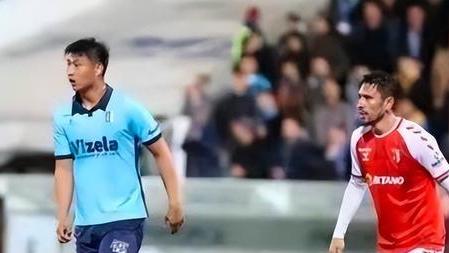 |泰山队锋线人满为患！9球射手竟无球可踢，本土中锋或将租借离队