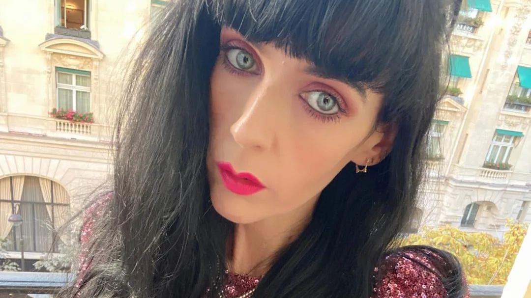 人鬼情未了|《人鬼情未了》真实版，英国中年女性与鬼魂相爱，还准备结婚