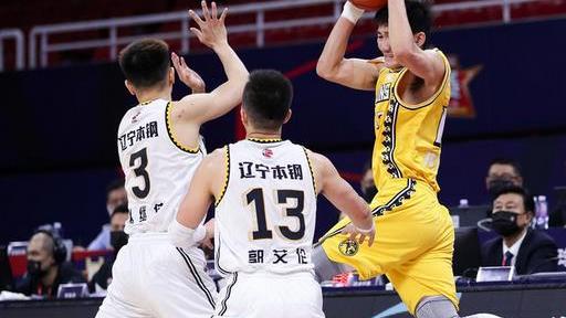 辽宁男篮|辽篮传承？赵继伟1数据追平郭艾伦，仅次于自己前辈