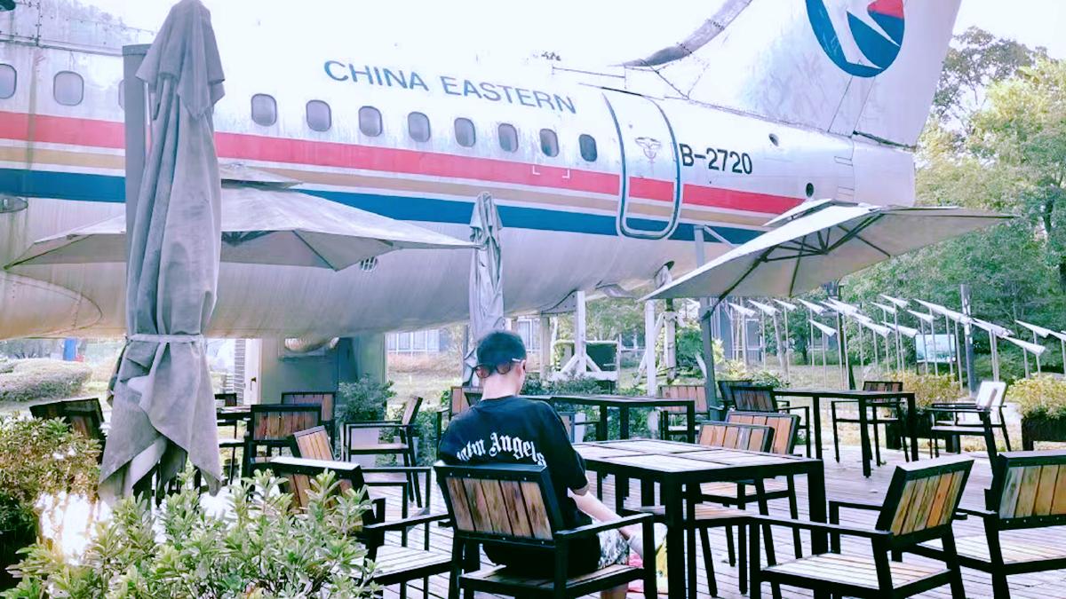 欧洲旅游|浙江“飞机餐厅”，能吃西餐能看驾驶舱，工作人员：花21万买的