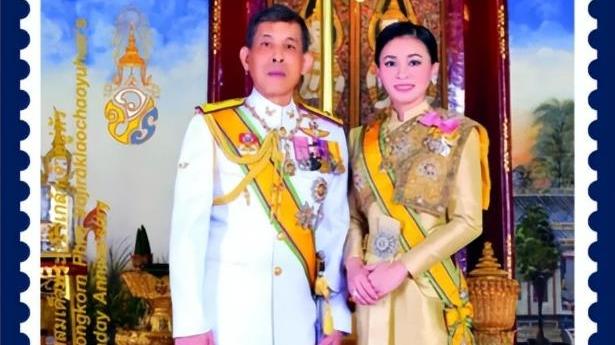 苏提达|苏提达过完44岁后越发得宠，和国王合照制作成邮票，就差一顶皇冠