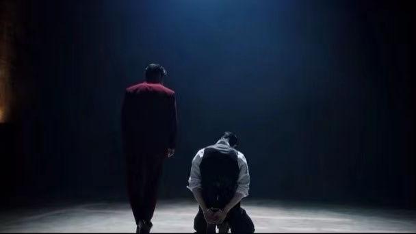 大S|幻韩剧推荐|李洙赫的西装跪彻底跪进心里，千万不要被剧名骗了