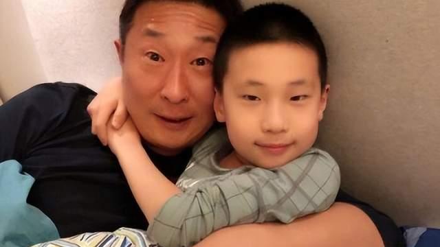 林永健|超赞！林永健一家资助《爸爸去哪儿》搬砖女孩，女孩已考上公务员