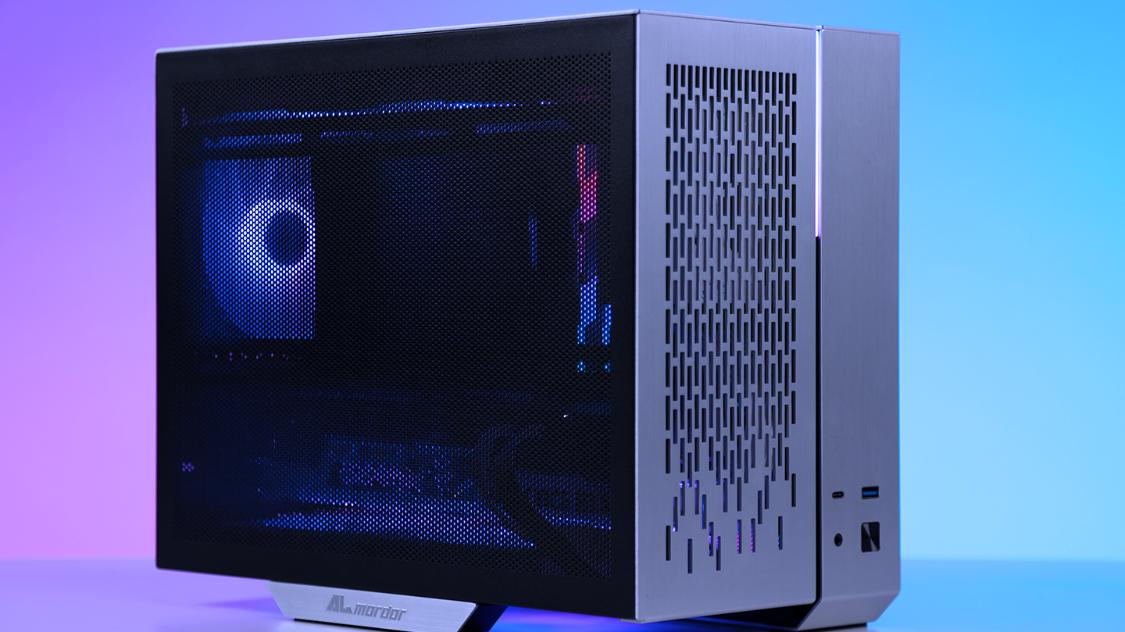 显卡|再装全铝小钢炮主机，将3070Ti大显卡和M-ATX主板通通塞进小机箱