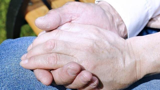 长寿|不论男女，身上3处越“白”，可能长寿离你越远，一个没有最好