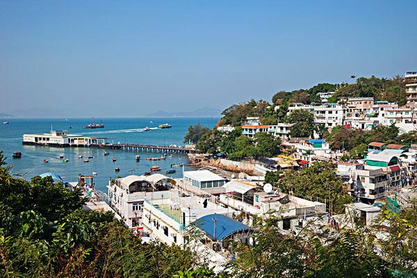 成龙|成龙和周润发：同为“香港之子”却终生不合作，这36年活得可真累