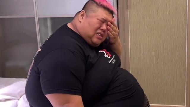 炒作？曝胖猴仔被训练营赶出，600W打水漂，气极要跟对方硬刚到底