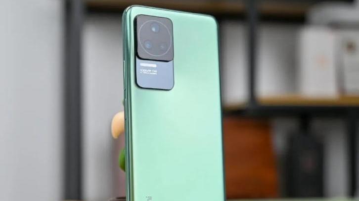 红米手机|真我GT Neo3对战红米K50, 12+512GB都是2899该选谁