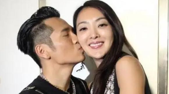 曹格|曹格妻子发文回应婚变，身上青紫引热议，网友：这是被打了