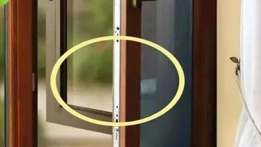 传统纱窗淘汰了，现在流行装这种，防蚊防盗外观美，贼好用