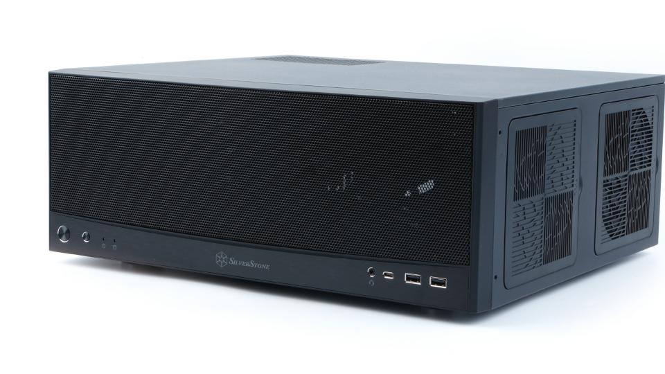 iPhone14|助力打造家庭娱乐中心——银欣Grandia 11 HTPC机箱