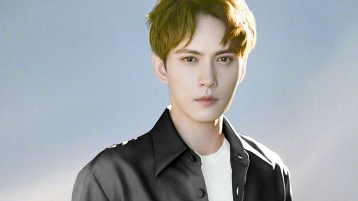 梁翊|这也太甜了！徐正溪说遇见秋嫣的梁翊是秋甜犬，附图表情一模一样