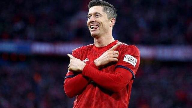 国际足联|莱万与中国赞助商解约，曾扬言：来中国感觉像回家，太恶心了