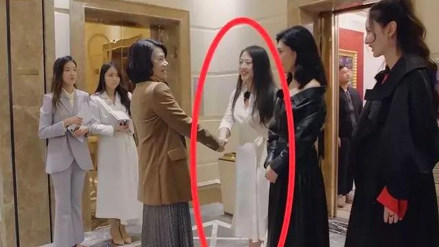 彭心|女老板们的社交有多现实？每个人心里都有自己的算盘