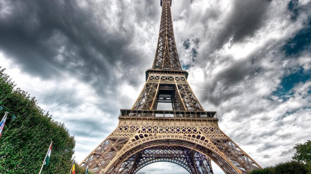 埃菲尔铁塔|法国著名的景色，每一个充满了浪漫的气息，你去过几个？