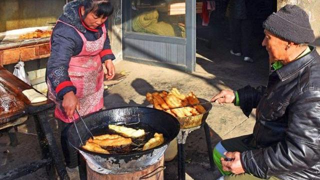 癌细胞|癌细胞“喜欢”这5种食物，很多人可能天天吃！别让癌细胞得逞