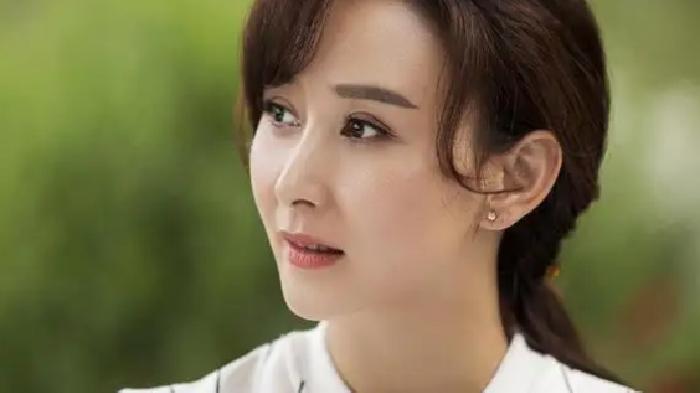 高育良|人民的名义：作为高官的高育良敢出轨的底气，都是吴惠芬给的！