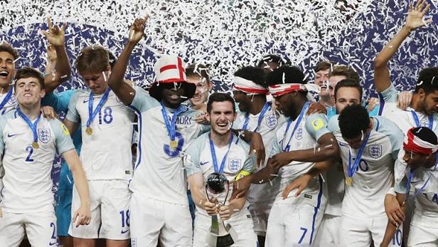 英格兰队|5年前英格兰获得世青赛冠军的成员们现在咋样？成材率太低！