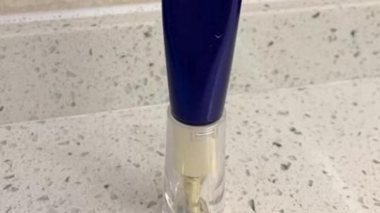 油痘肌怎么选面霜？控油抗痘护肤，怎么能少了它们！