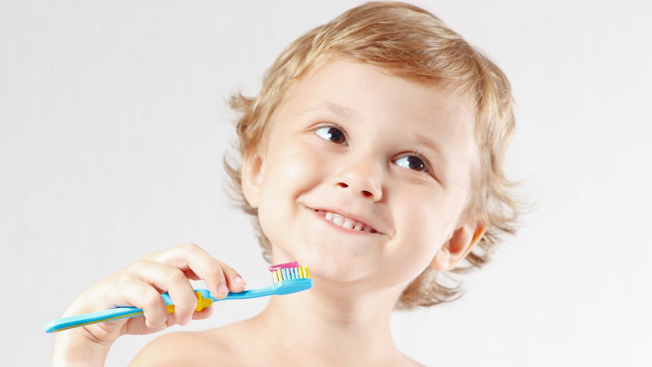 失眠|畅销儿童牙膏出事了！给孩子选牙膏，这4个标准一定要牢记