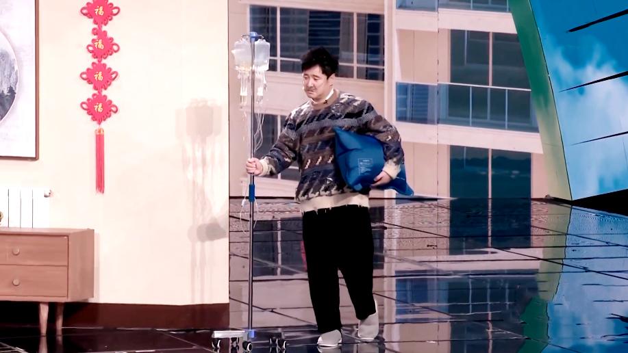 央视春晚|2022央视春晚的“失误”：错把脱口秀当宝，忽略年度最佳喜剧综艺