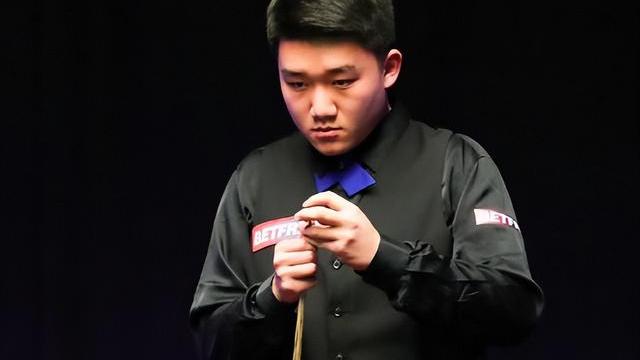 英格兰|斯诺克12席职业席位出炉！英格兰过半，中国双星入围，1人2连败！