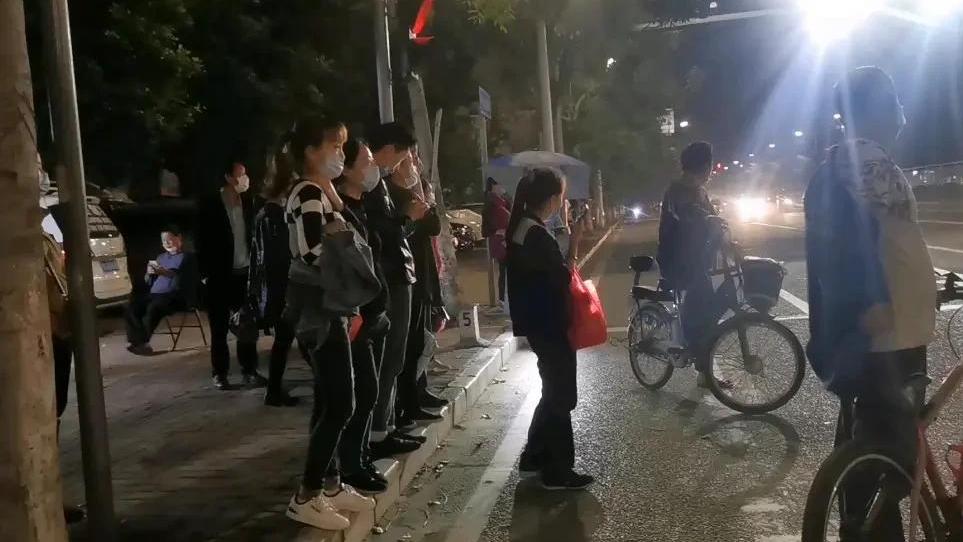 广州市|广州往事：在广州打工的几年间，我与三个女孩各有一段情