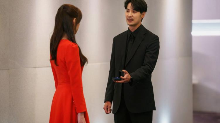 吴志雄|办公室恋情火辣直冲！ 《第六感之吻》浪漫超标