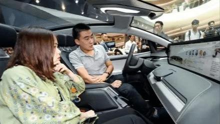 带货|4000W网红猴哥演员疑被实锤？“猴虎猪”说车是一家公司同事？