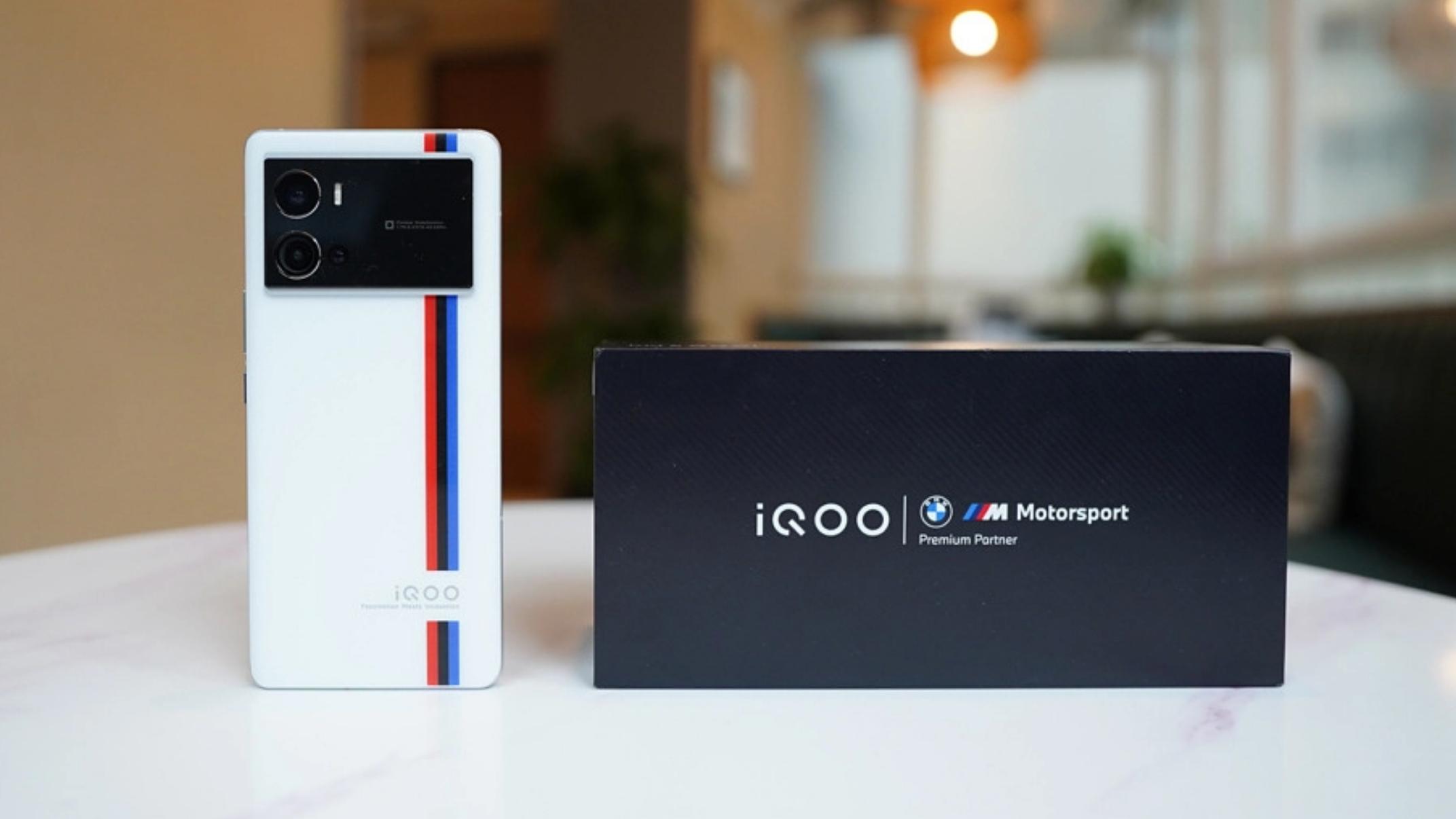 显卡|围观！2022年“最佳5款”摄影手机：小白也能拍大片，喜欢哪款？