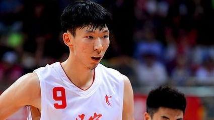上海男篮|再见！上海男篮内线大将恐将离队，2大CBA球队有望成为他的新下家