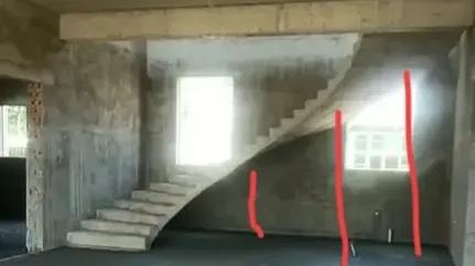 自建房，这楼梯，安全吗？