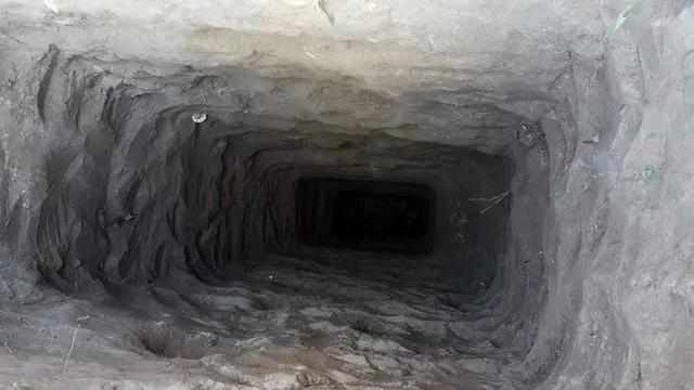 文物|2022年，四川男子伪装游客钓鱼，实则盗挖古墓，后搬运文物时被抓