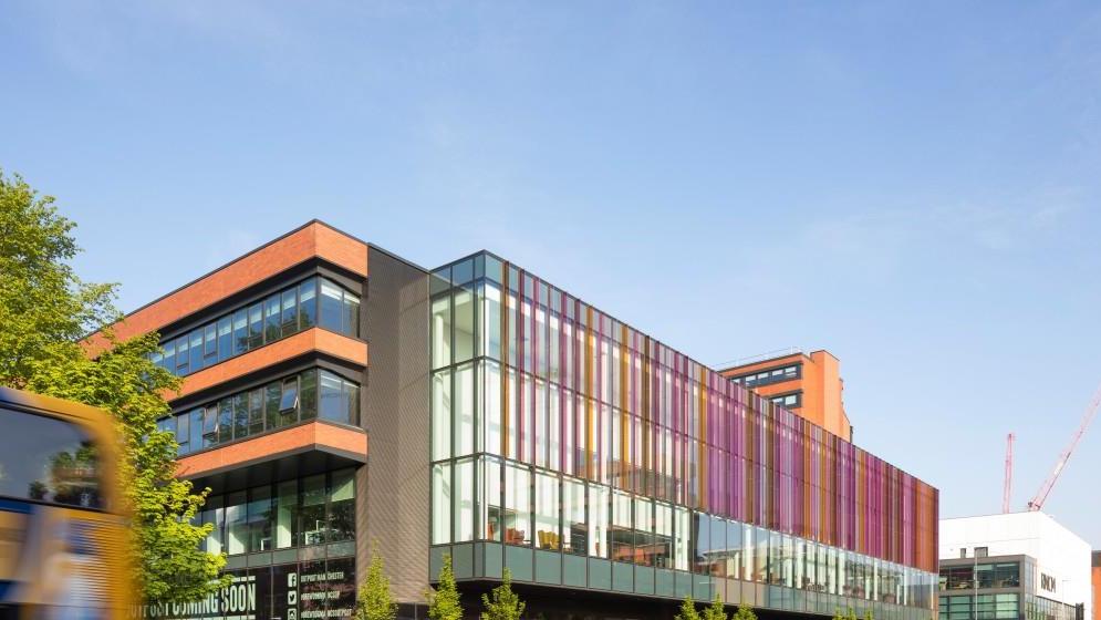 新东方|为什么留学生在英国找工作难？大多方法不对，留英求职该如何破圈