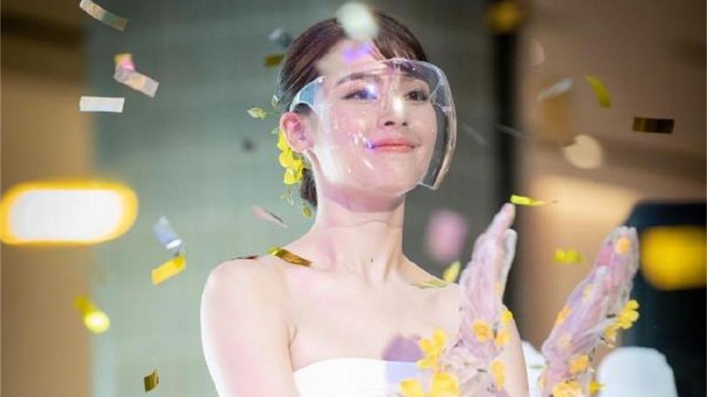 yaya|泰星Yaya：经常出国工作不影响感情，男友Nadech也为她开心