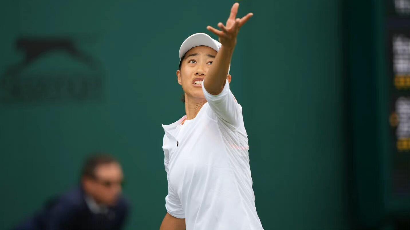 张帅|2-1！中国金花完成大逆转，张帅勇夺女单冠军，时隔五年再次登顶