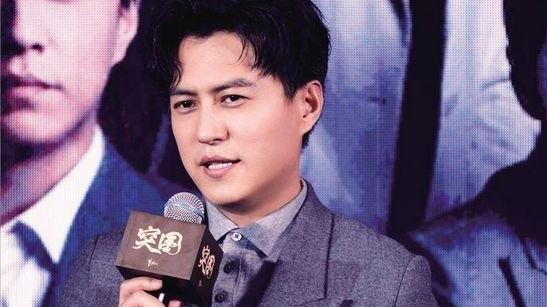 男演员越老越吃香，女演员越老越拉跨，只能卑微跟导演求戏