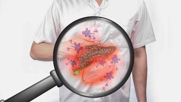 肝脏|身体莫名的出现这4种表现，或是肝功能在“衰退”，及时检查