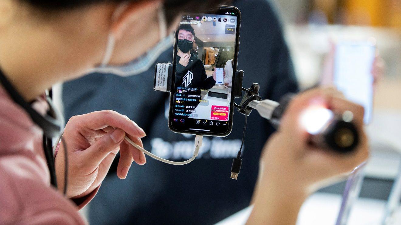 天心|为什么现在还有那么多小主播在坚持做直播？