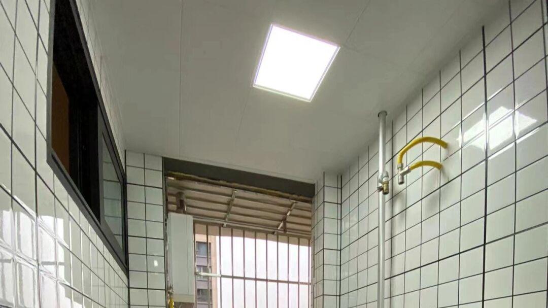 新房家具进场，里外打扫干净很期待入住，铺贴木地板真的太喜欢啦