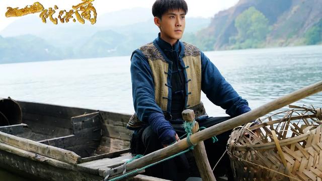 朱一龙|正能量的星二代，因《一代洪商》被吐槽，人品好一切还有弥补机会