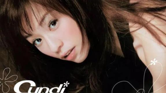 王心凌|王心凌火爆全网，个人初舞台断层式碾压，中年男粉太猛了！